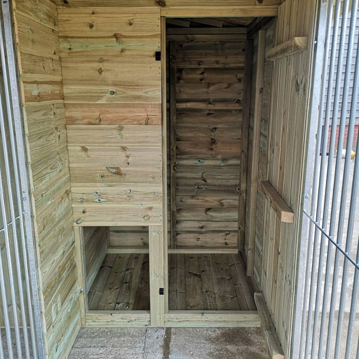 Benchmark Dog Kennel - Triple 10 x 10ft, Premium Wood Range