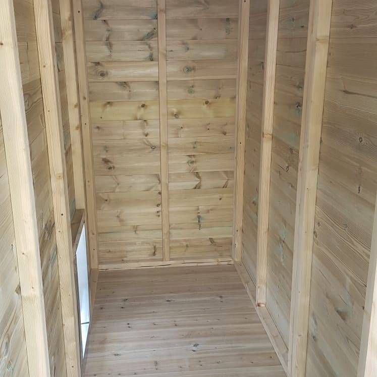 Benchmark Dog Kennel - Single 12 x 6.5ft, Premium Wood Range