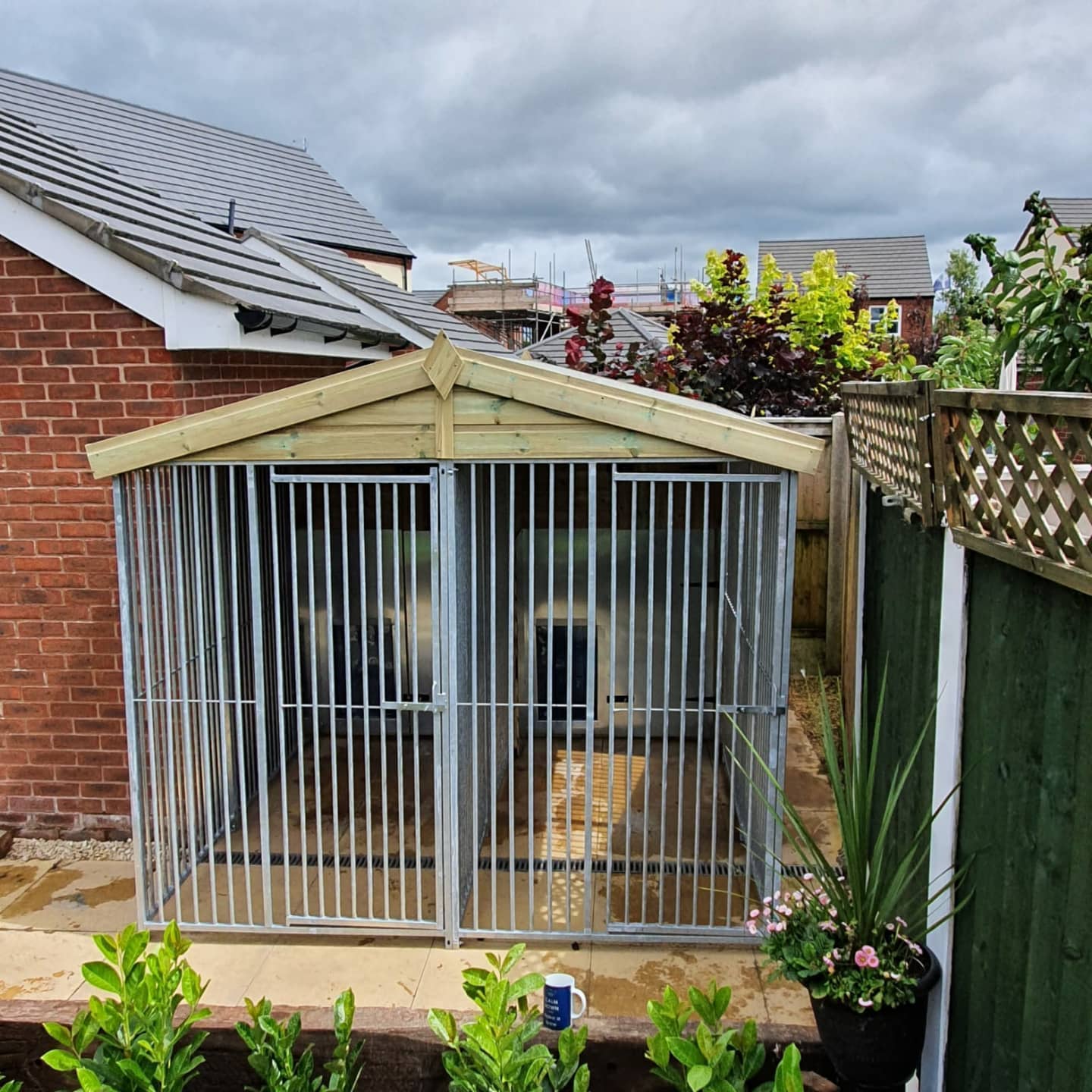 Benchmark Dog Kennel - Double 8 x 10ft, Premium Wood Range