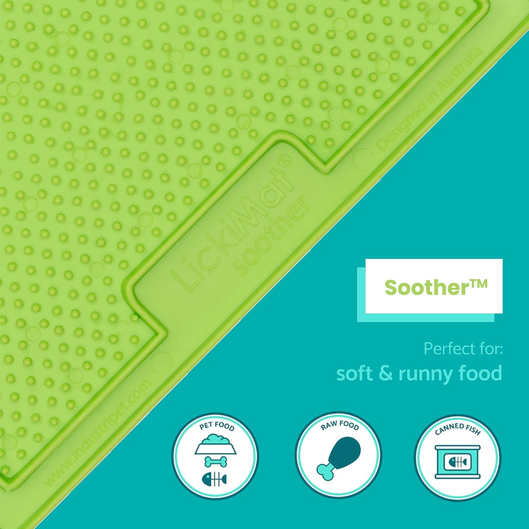 LickiMat Classic Soother For Cats